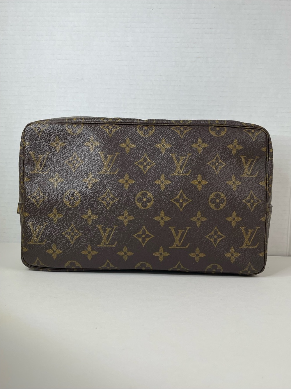 Louis Vuitton Monogram Trousse Toilette 28 Pouch
